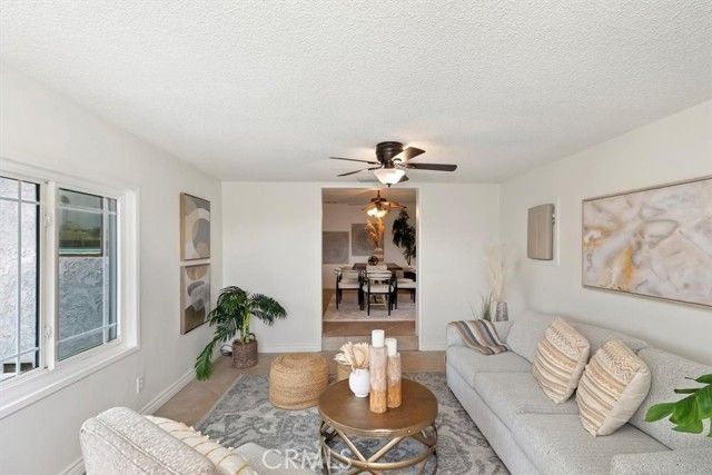 1450 Mariposa Drive, Corona, CA 92879