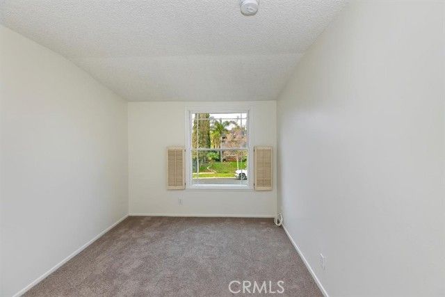 1450 Mariposa Drive, Corona, CA 92879