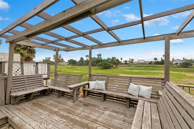 1450 Mariposa Drive, Corona, CA 92879