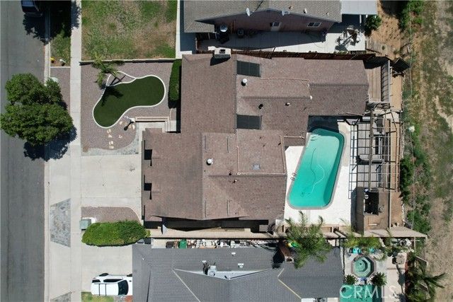 1450 Mariposa Drive, Corona, CA 92879