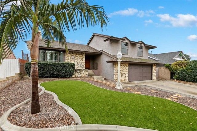 1450 Mariposa Drive, Corona, CA 92879