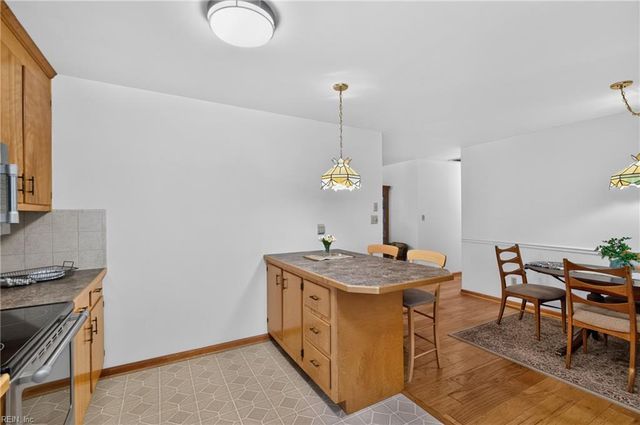 1673 Pine Tree DR, Gloucester Point, VA 23062