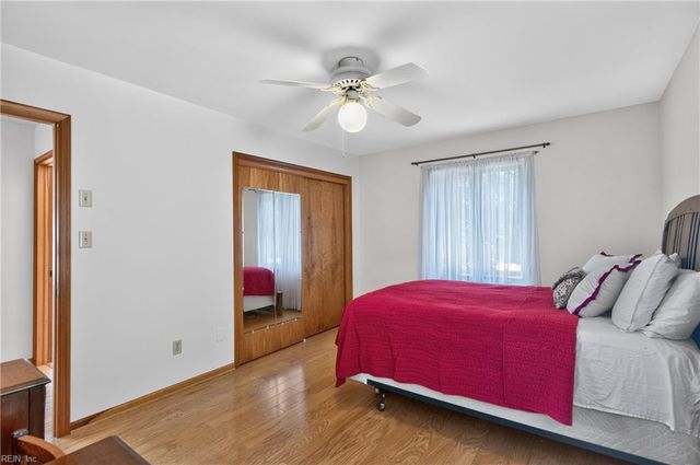 1673 Pine Tree DR, Gloucester Point, VA 23062