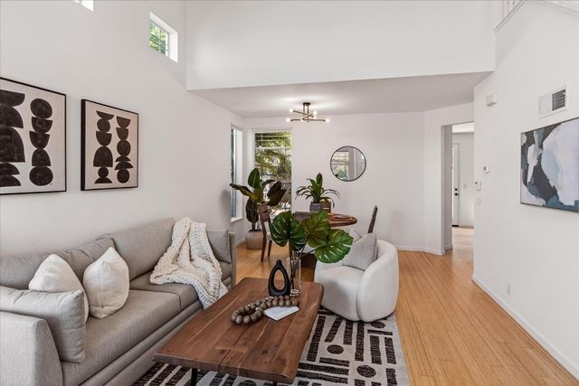 205 Houghton Street, Mountain View, CA 94041