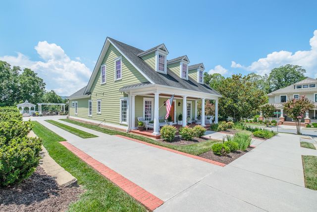 12 Silk Reed CIR, Daleville, VA 24083