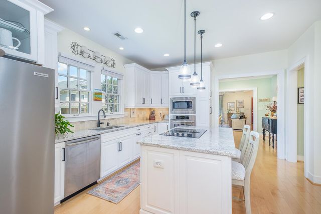 12 Silk Reed CIR, Daleville, VA 24083