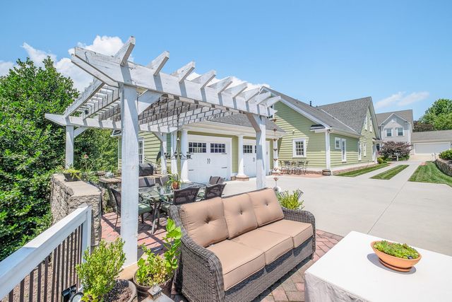 12 Silk Reed CIR, Daleville, VA 24083