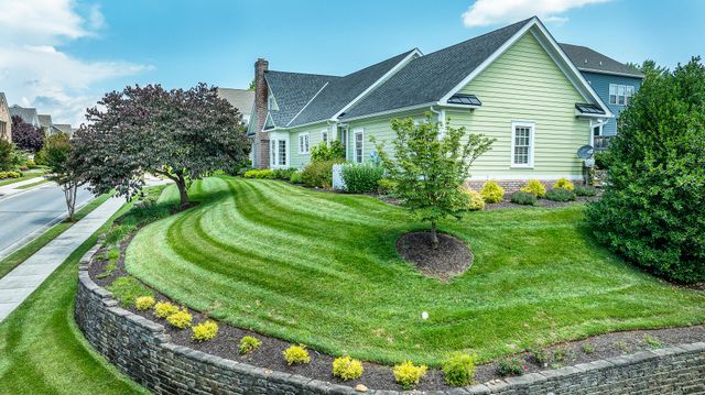 12 Silk Reed CIR, Daleville, VA 24083