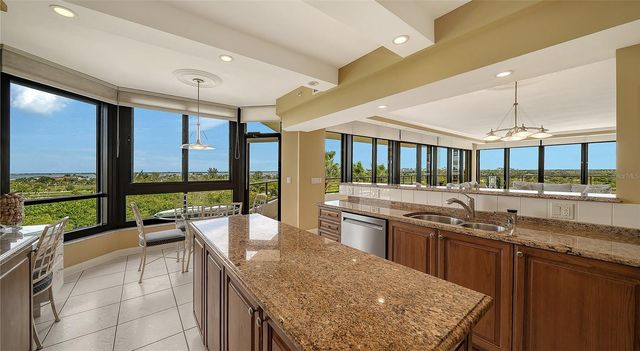 545 SANCTUARY DRIVE B506, Longboat Key, FL 34228