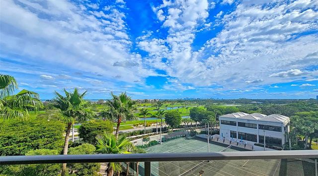 545 SANCTUARY DRIVE B506, Longboat Key, FL 34228