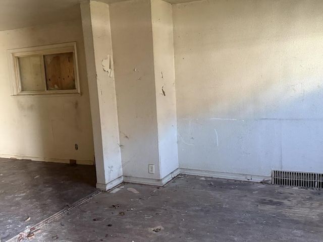 4727 W Custer AVENUE, Milwaukee, WI 53218