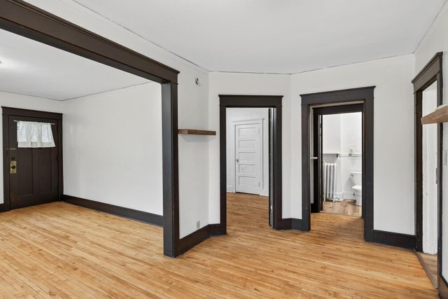 885 Ottawa Avenue, West Saint Paul, MN 55118