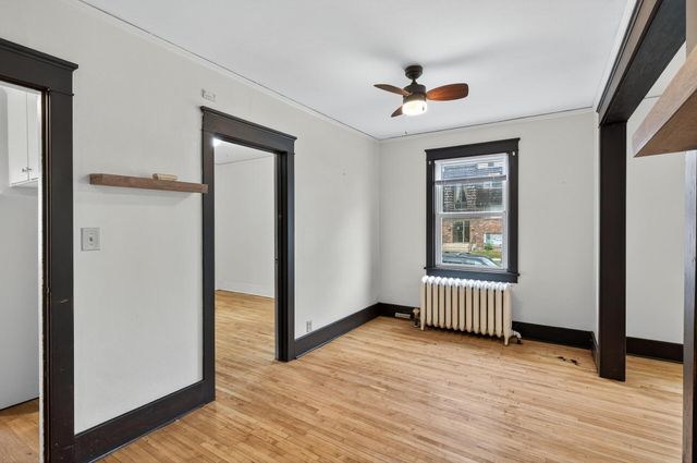 885 Ottawa Avenue, West Saint Paul, MN 55118