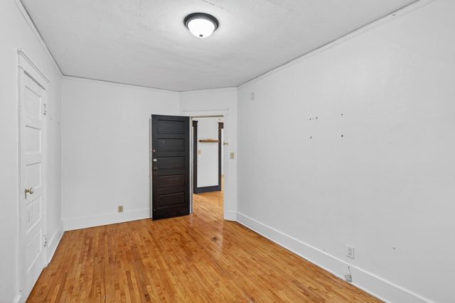 885 Ottawa Avenue, West Saint Paul, MN 55118