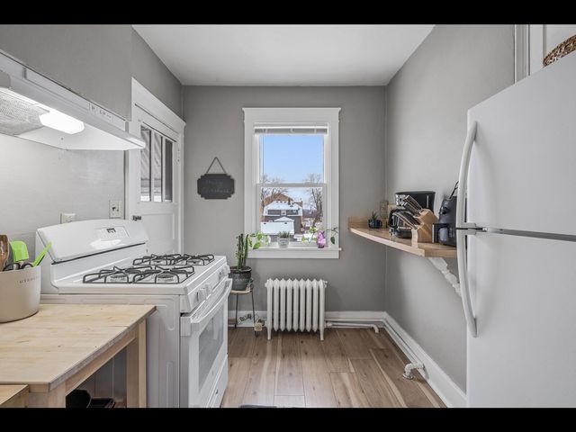 885 Ottawa Avenue, West Saint Paul, MN 55118