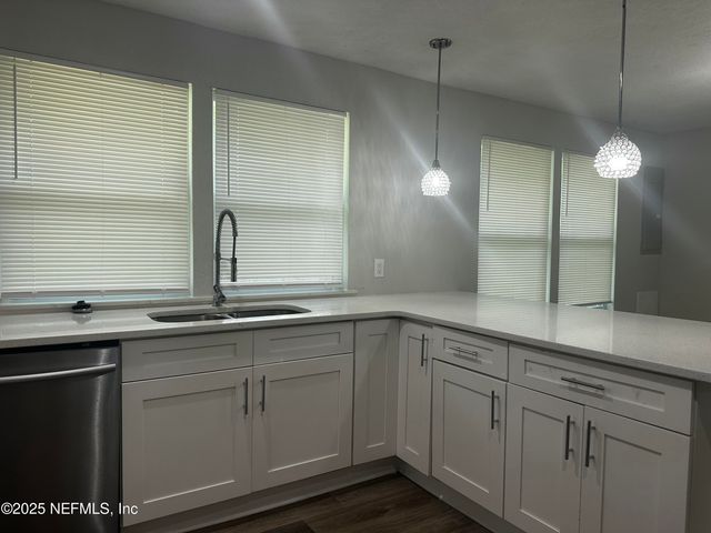 1219 E 10TH Street, Jacksonville, FL 32206