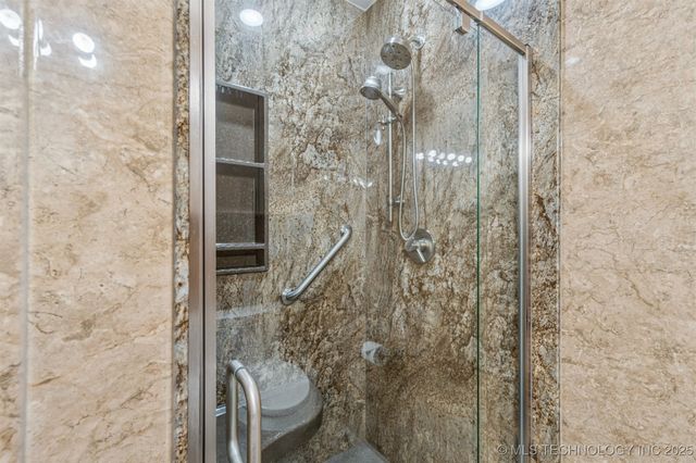 421301 E 1183 Road, Eufaula, OK 74432