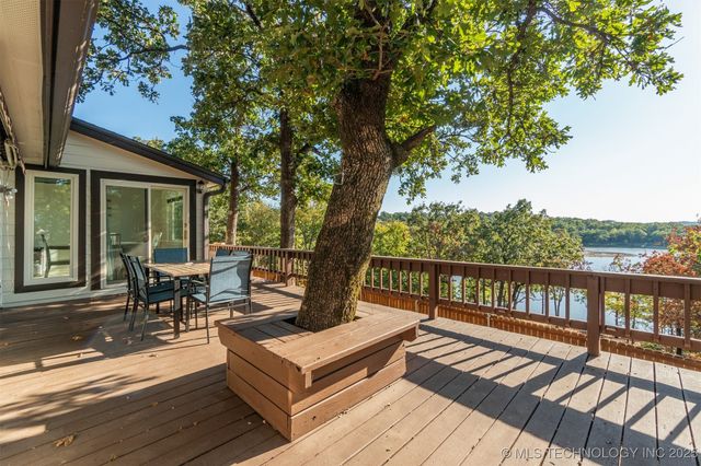 421301 E 1183 Road, Eufaula, OK 74432