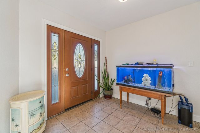 421301 E 1183 Road, Eufaula, OK 74432