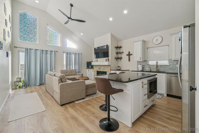 421301 E 1183 Road, Eufaula, OK 74432