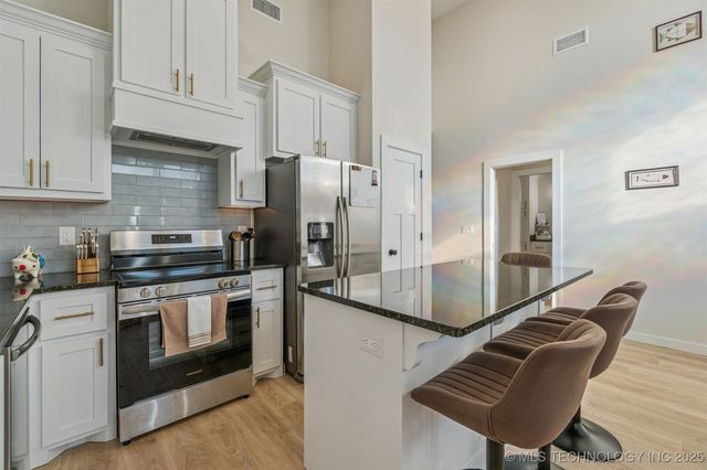 421301 E 1183 Road, Eufaula, OK 74432