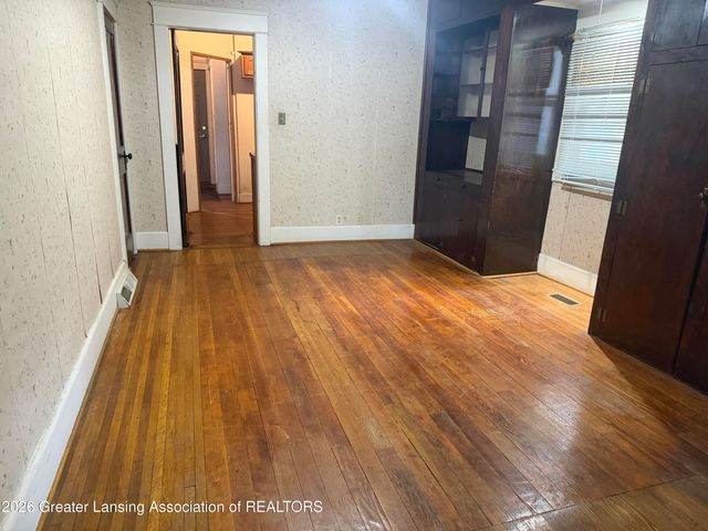 516 W Ionia Street, Lansing, MI 48933