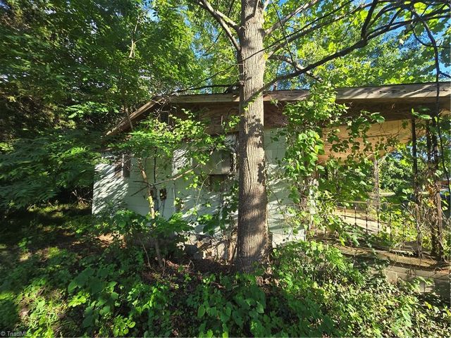 1801 Amos Street, Reidsville, NC 27320