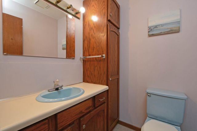 1483 3rd Street E, Saint Paul, MN 55106