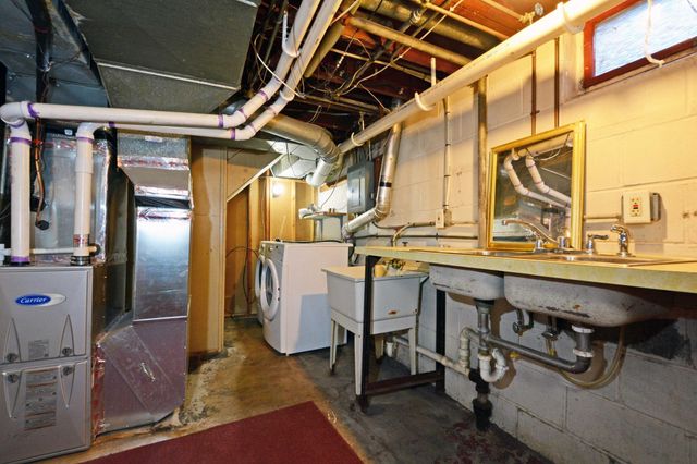 1483 3rd Street E, Saint Paul, MN 55106