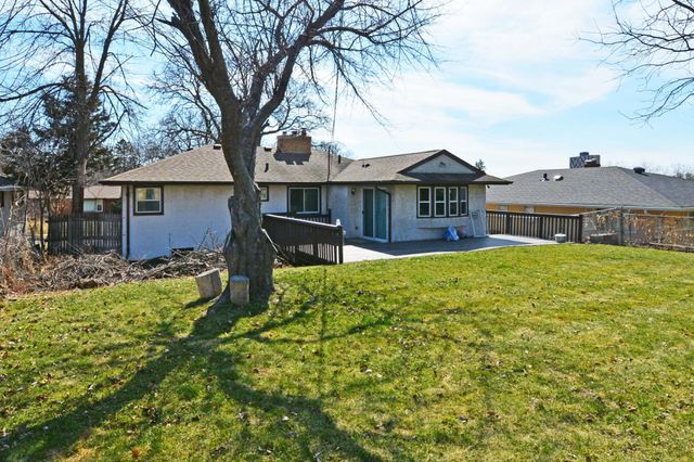 1483 3rd Street E, Saint Paul, MN 55106