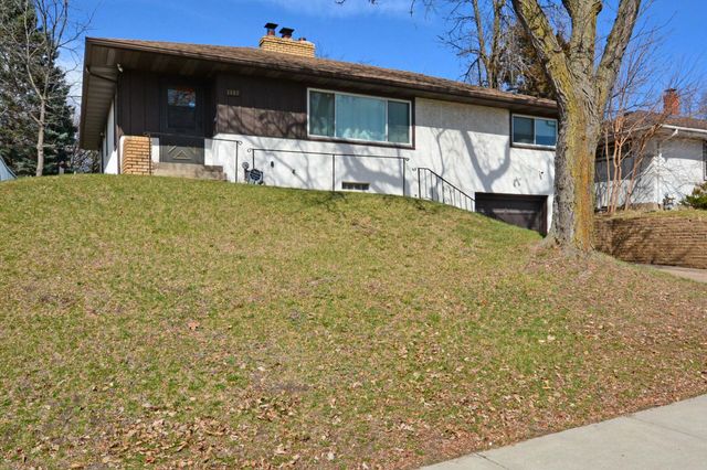 1483 3rd Street E, Saint Paul, MN 55106