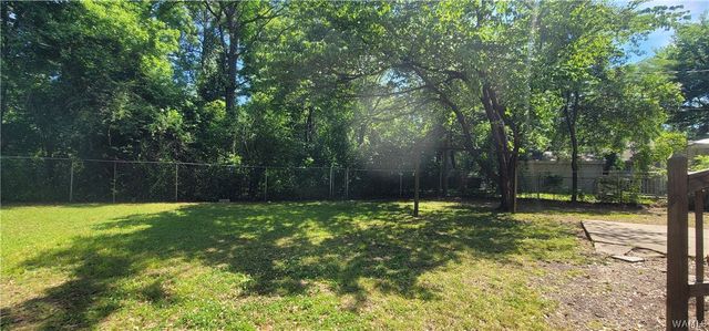614 19th, Tuscaloosa, AL 35401