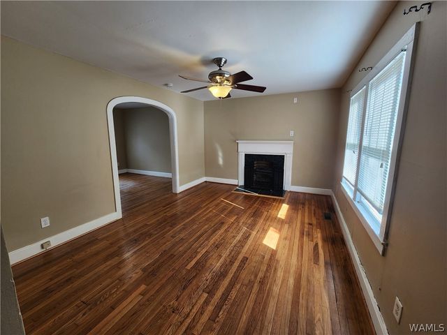 614 19th, Tuscaloosa, AL 35401