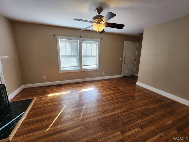 614 19th, Tuscaloosa, AL 35401