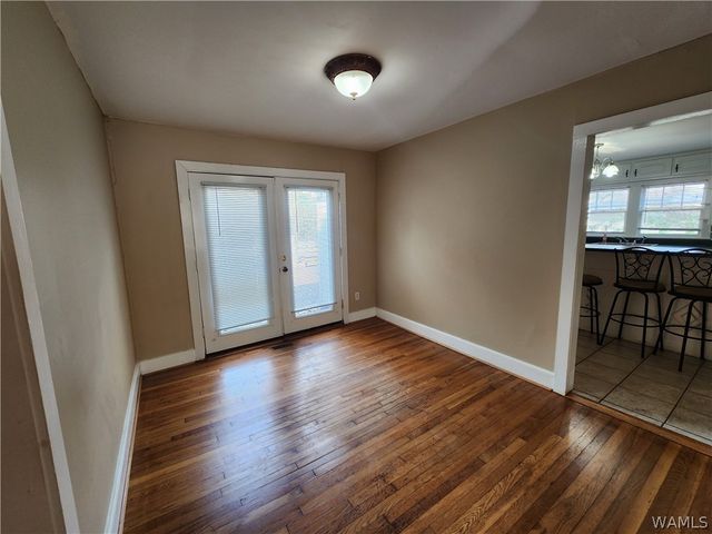 614 19th, Tuscaloosa, AL 35401