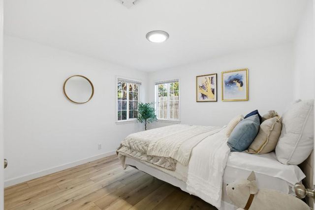 Ellsworth Place, Palo Alto, CA 94306