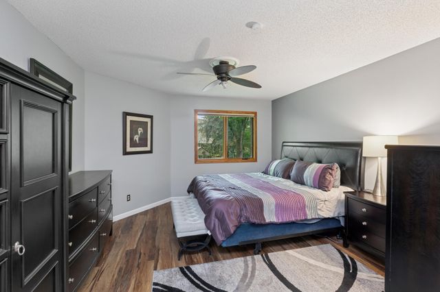 14365 Embassy Way, Apple Valley, MN 55124