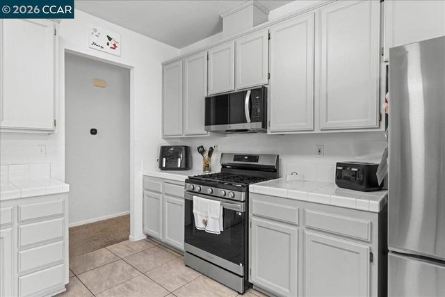 563 Silver Saddle Dr, Pittsburg, CA 94565
