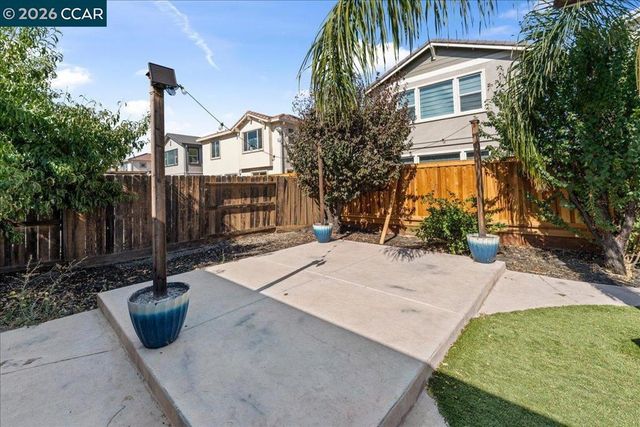 563 Silver Saddle Dr, Pittsburg, CA 94565