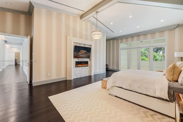 13580 SW 67th Ave, Pinecrest, FL 33156