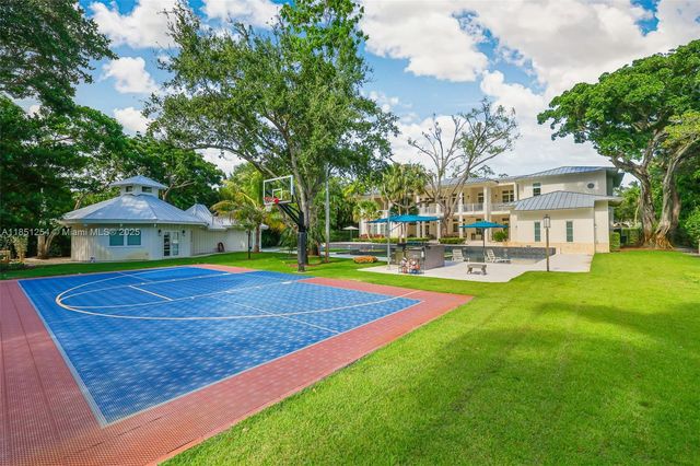 13580 SW 67th Ave, Pinecrest, FL 33156