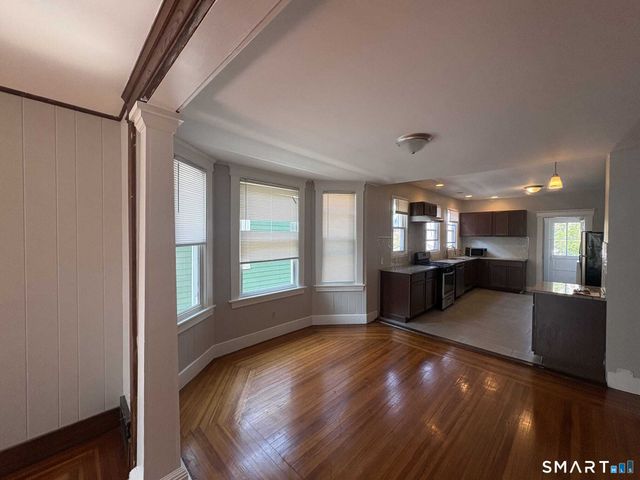 552 Central Avenue 1, New Haven, CT 06515