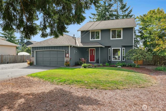1132 Crawford Rd, Lynnwood, WA 98036
