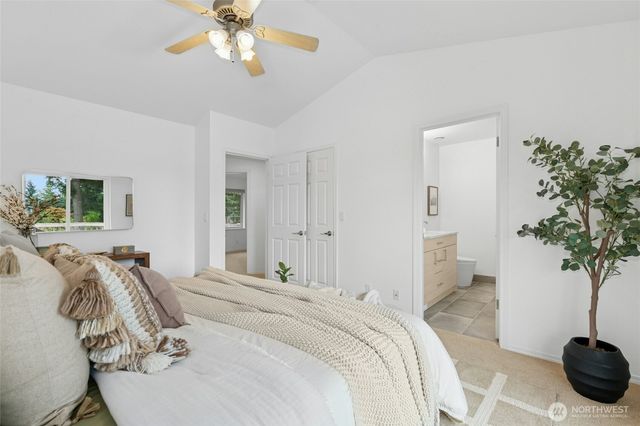 1132 Crawford Rd, Lynnwood, WA 98036