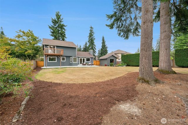 1132 Crawford Rd, Lynnwood, WA 98036