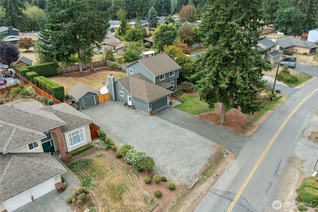 1132 Crawford Rd, Lynnwood, WA 98036