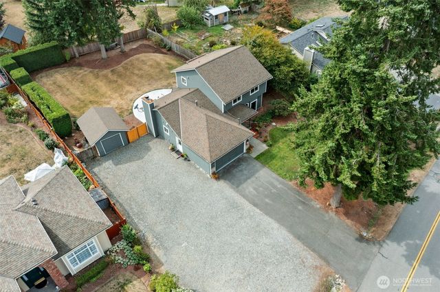 1132 Crawford Rd, Lynnwood, WA 98036