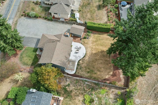 1132 Crawford Rd, Lynnwood, WA 98036