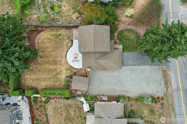 1132 Crawford Rd, Lynnwood, WA 98036