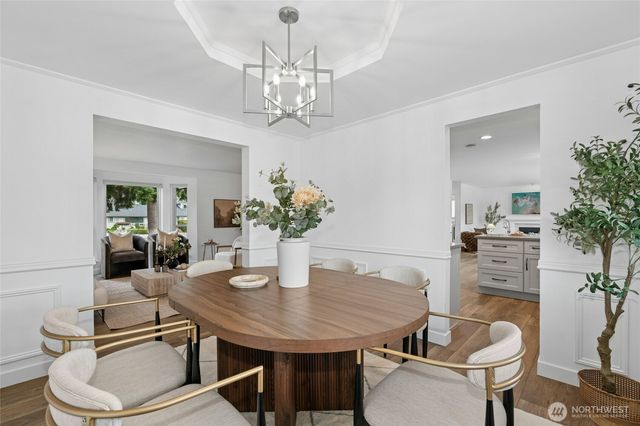 1132 Crawford Rd, Lynnwood, WA 98036